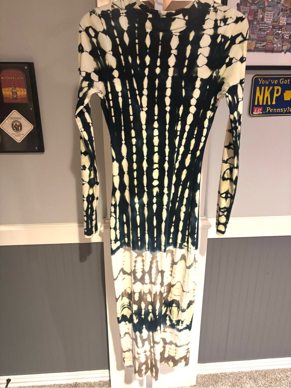Young Fabulous and Broke Size Medium Tie-Dye Maxi Body-con Dress